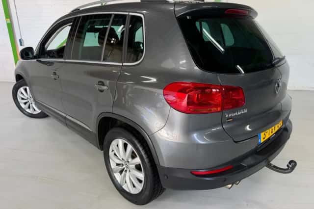 Volkswagen Tiguan (2014) thumbnail 5