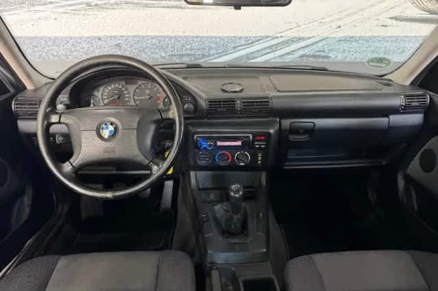 BMW 3-Serie (2000) thumbnail 2