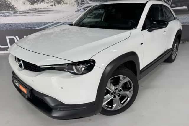 Mazda MX-30 (2023) thumbnail 4