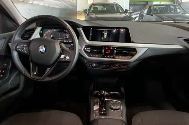 BMW 1-Serie (2021) thumbnail 2