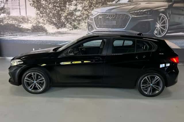BMW 1-Serie (2021) thumbnail 3