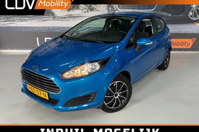 Ford Fiesta (2014) thumbnail 1