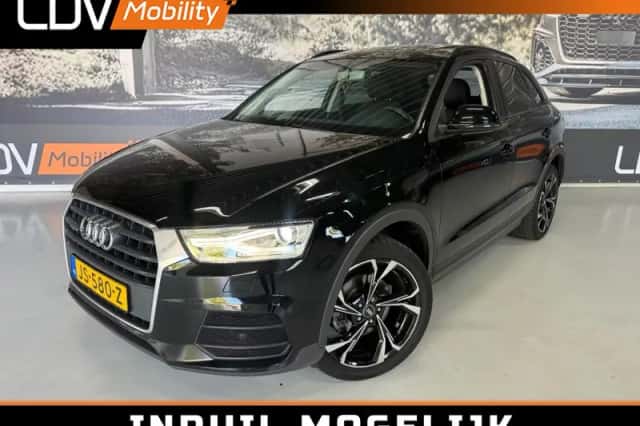 Audi Q3 (2016) thumbnail 1