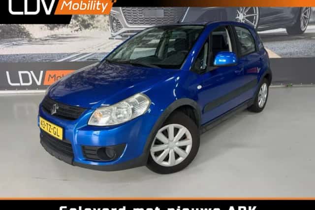 Suzuki SX4 (2007) thumbnail 1