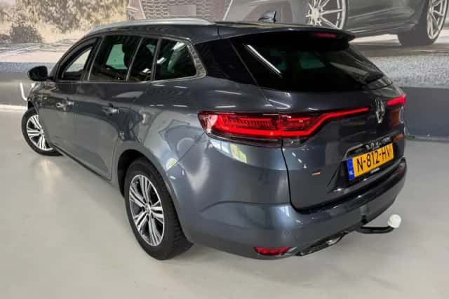 Renault Mégane (2021) thumbnail 6
