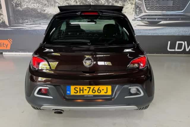 Opel Adam (2015) thumbnail 6