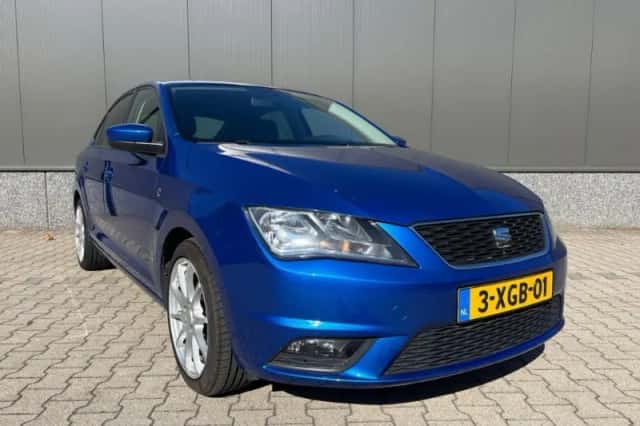 SEAT Toledo (2014) thumbnail 2