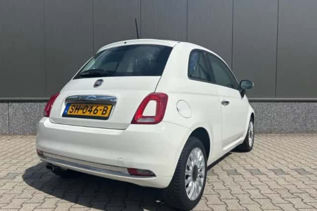 Fiat 500 (2017) thumbnail 3