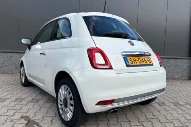 Fiat 500 (2017) thumbnail 4