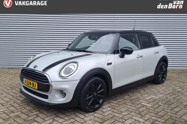 MINI Cooper (2020) thumbnail 2