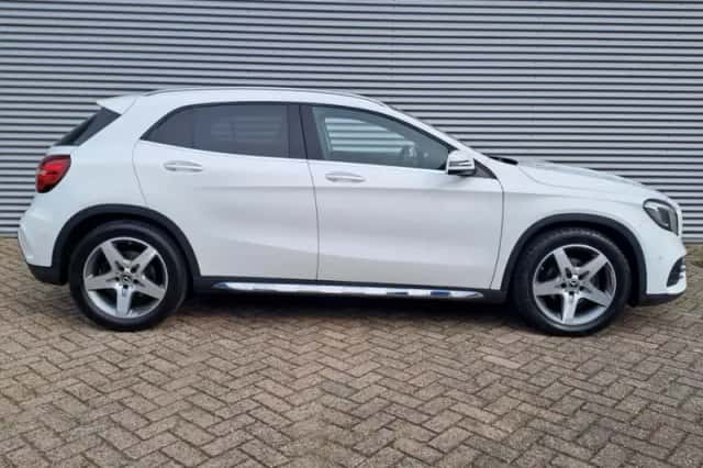 Mercedes-Benz GLA-Klasse (2019) thumbnail 6