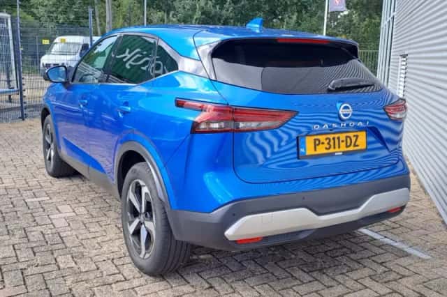 Nissan Qashqai (2022) thumbnail 4