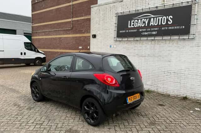 Ford Ka (2012) thumbnail 2