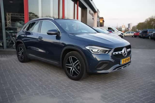 Mercedes-Benz GLA-Klasse (2023) thumbnail 1