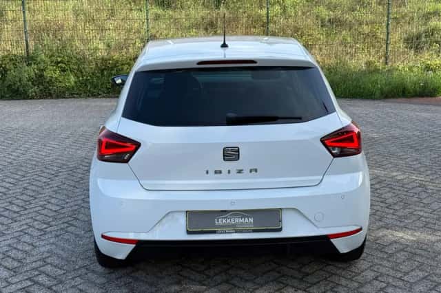 SEAT Ibiza (2018) thumbnail 3