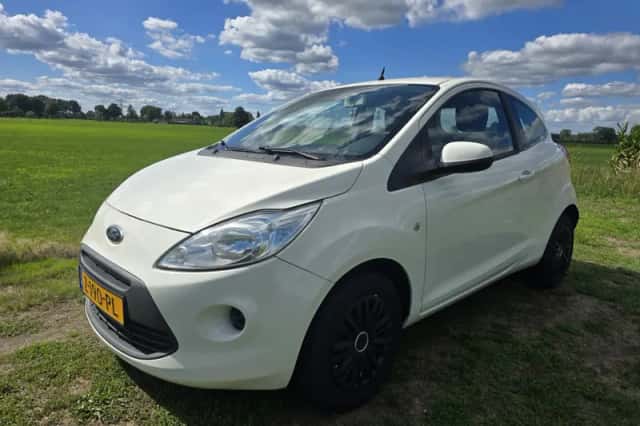 Ford Ka (2012) thumbnail 1