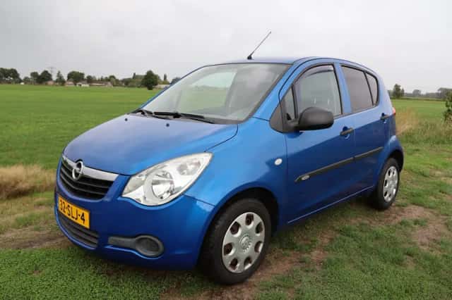 Opel Agila (2011) thumbnail 1