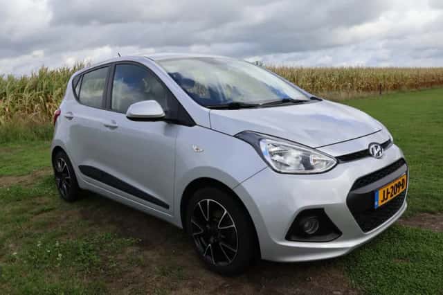 Hyundai i10 (2016) thumbnail 3