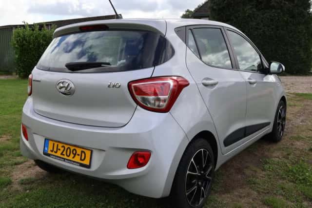 Hyundai i10 (2016) thumbnail 5
