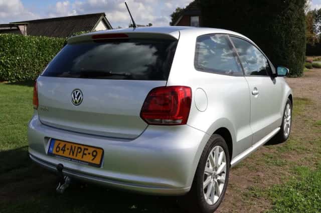 Volkswagen Polo (2010) thumbnail 3