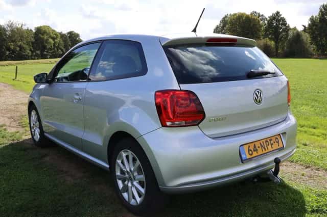 Volkswagen Polo (2010) thumbnail 4