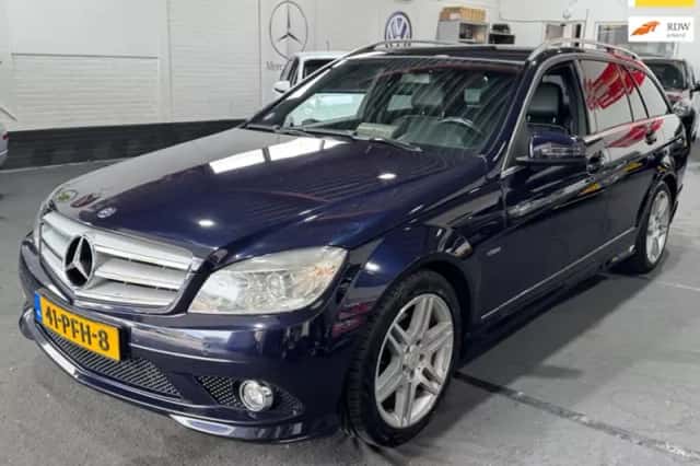 Mercedes-Benz C-Klasse (2011) thumbnail 1