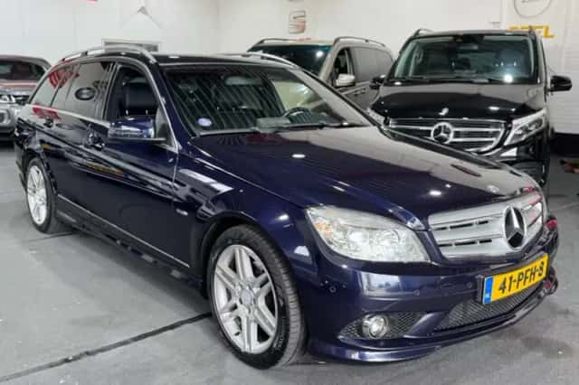 Mercedes-Benz C-Klasse (2011) thumbnail 3