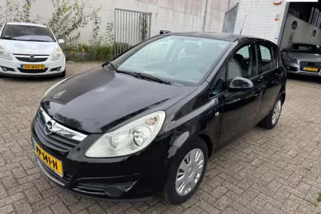 Opel Corsa (2008) thumbnail 1