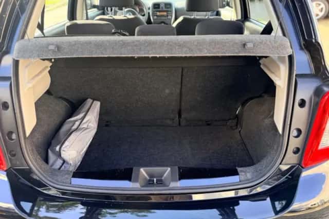 Nissan Micra (2015) thumbnail 6