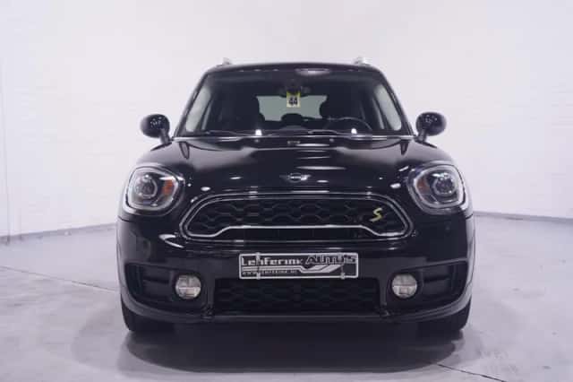 MINI Countryman (2018) thumbnail 2