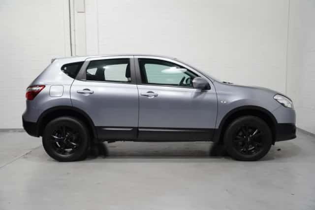 Nissan Qashqai (2013) thumbnail 6
