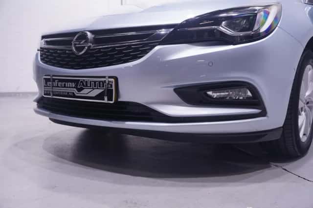 Opel Astra (2017) thumbnail 5