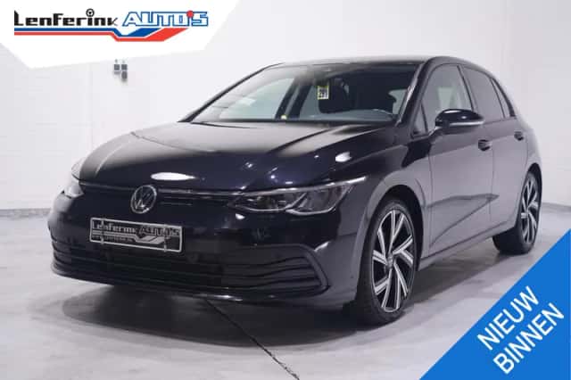 Volkswagen Golf (2020) thumbnail 1