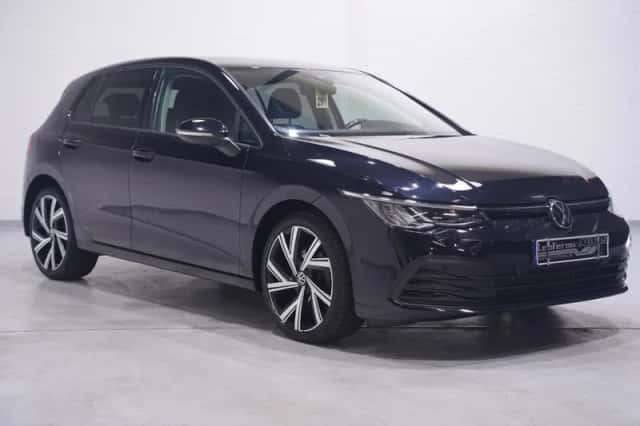 Volkswagen Golf (2020) thumbnail 3