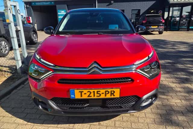 Citroën C4 (2022) thumbnail 3