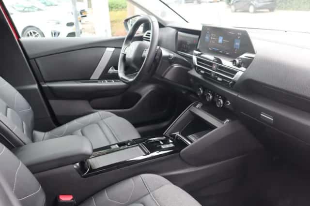 Citroën C4 (2022) thumbnail 6