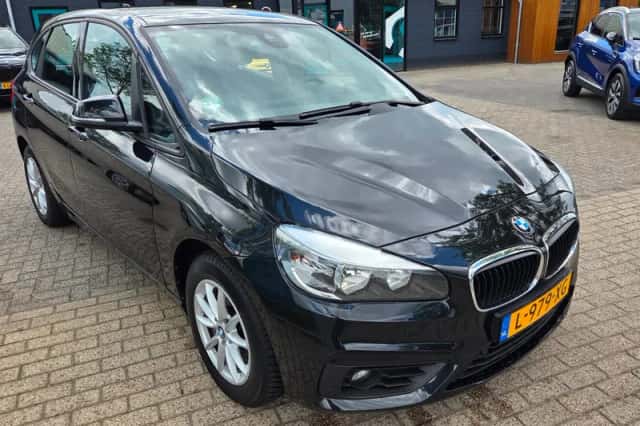 BMW 2-Serie Active Tourer (2015) thumbnail 5