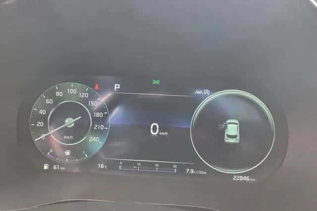 Kia XCeed (2024) thumbnail 6