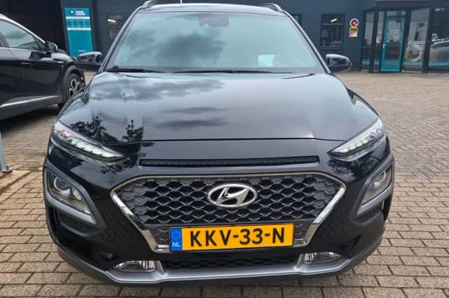 Hyundai Kona (2019) thumbnail 3