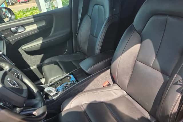 Volvo XC40 (2020) thumbnail 4