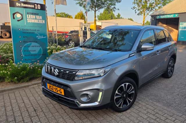Suzuki Vitara (2021) thumbnail 1