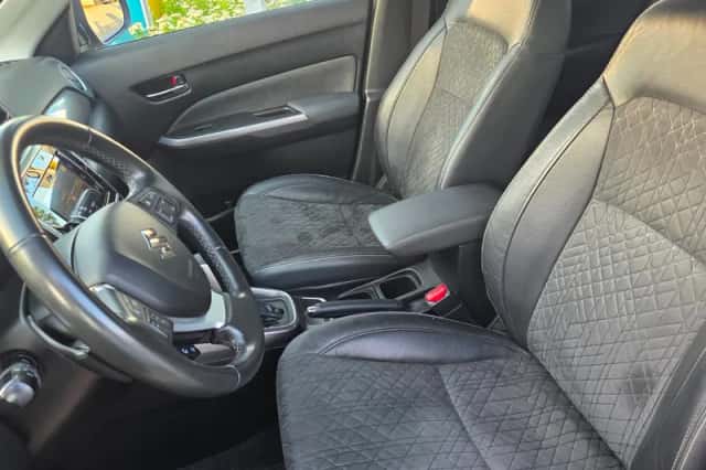 Suzuki Vitara (2021) thumbnail 4