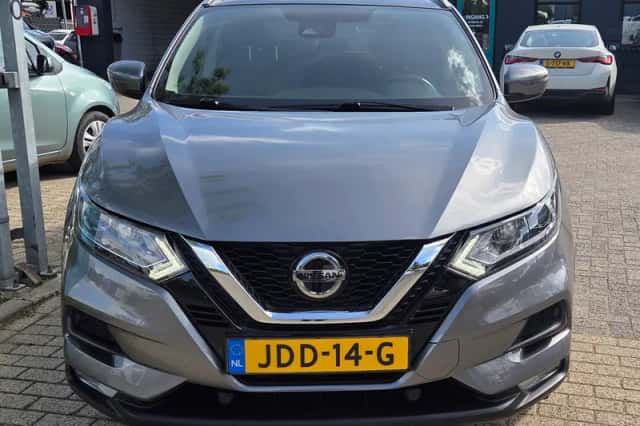Nissan Qashqai (2020) thumbnail 3
