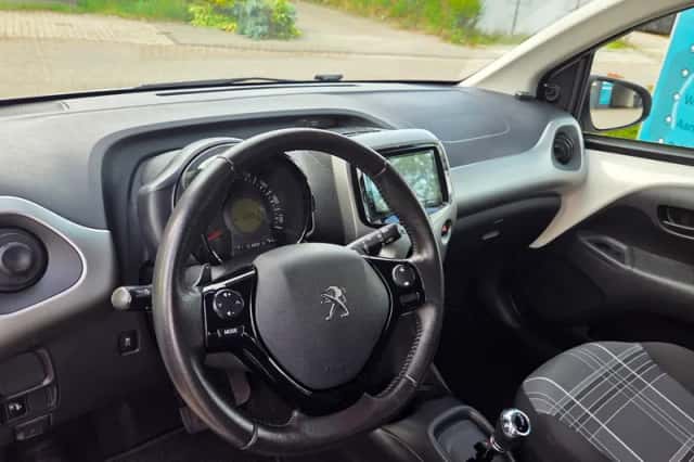 Peugeot 108 (2018) thumbnail 2