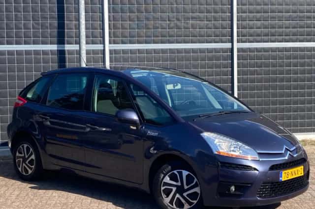 Citroën C4 Picasso (2010) thumbnail 1