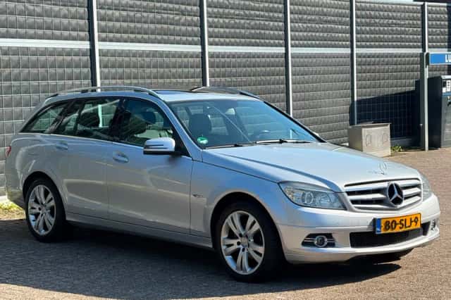 Mercedes-Benz C-Klasse (2011) thumbnail 5