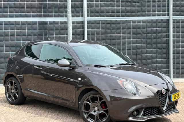 Alfa Romeo MiTo (2018) thumbnail 1