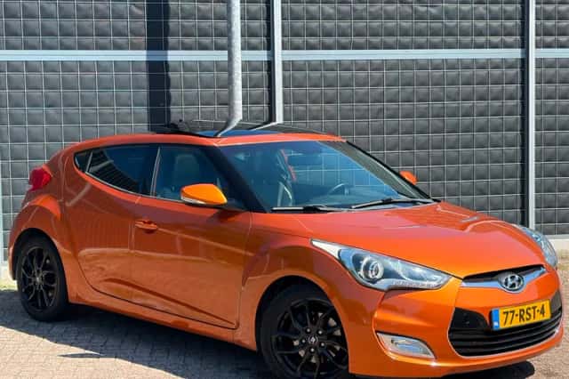 Hyundai Veloster (2011) thumbnail 1