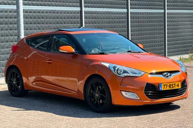 Hyundai Veloster (2011) thumbnail 5