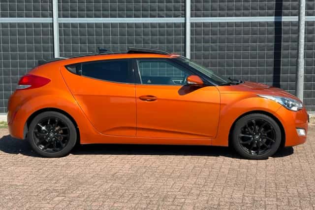 Hyundai Veloster (2011) thumbnail 6